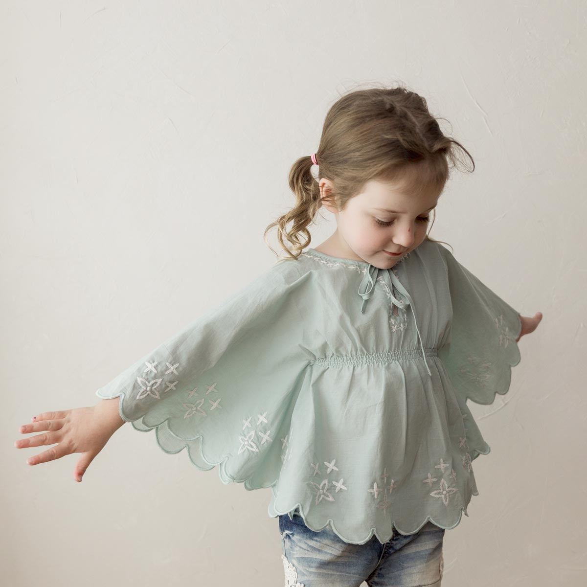 Butterfly Swing Top (Soft Green)