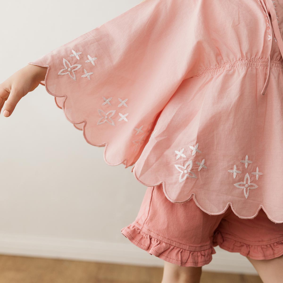 Butterfly Swing Top (Rose)